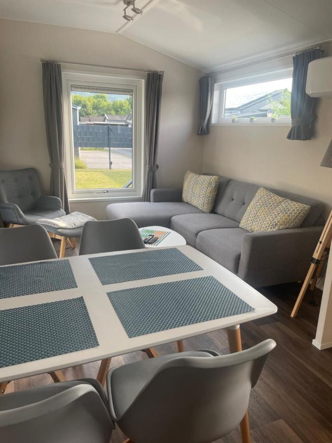 Ferienhaus Auszeit Am Guelser Moselbogen 20 In Koblenz 코블렌츠 외부 사진